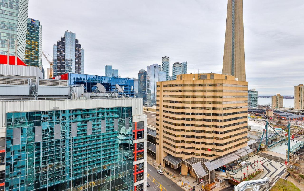 Luxury Condo Prime Location Toronto Exterior photo